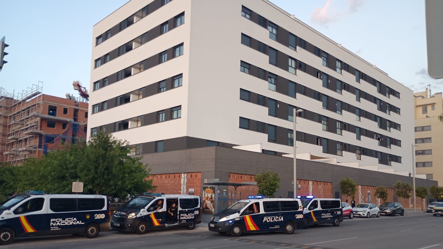 Edificio okupado en El Cañaveral.