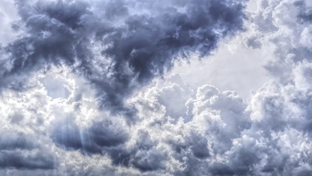 nubes en el cielo