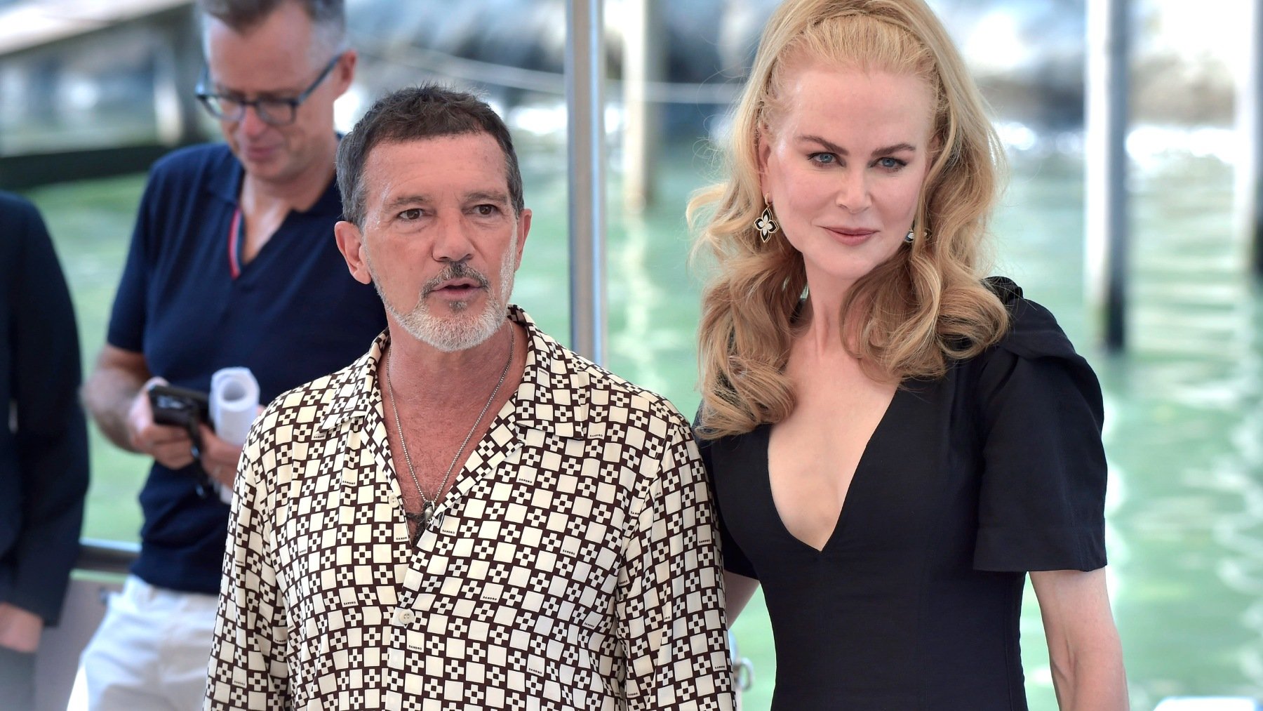 Antonio Banderas, junto a su compañera de reparto en ‘Babygirl’, Nicole Kidman. (Foto: Stefano Spaziani)