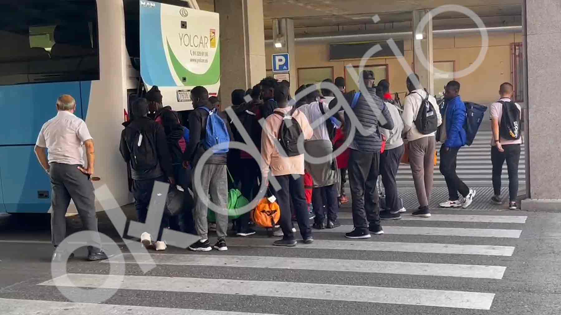 Once fugas de inmigrantes en Barajas en sólo cuatro días.