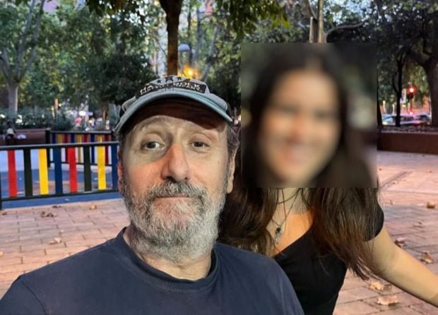 El actor José Luis Gil, con su nieta en un parque