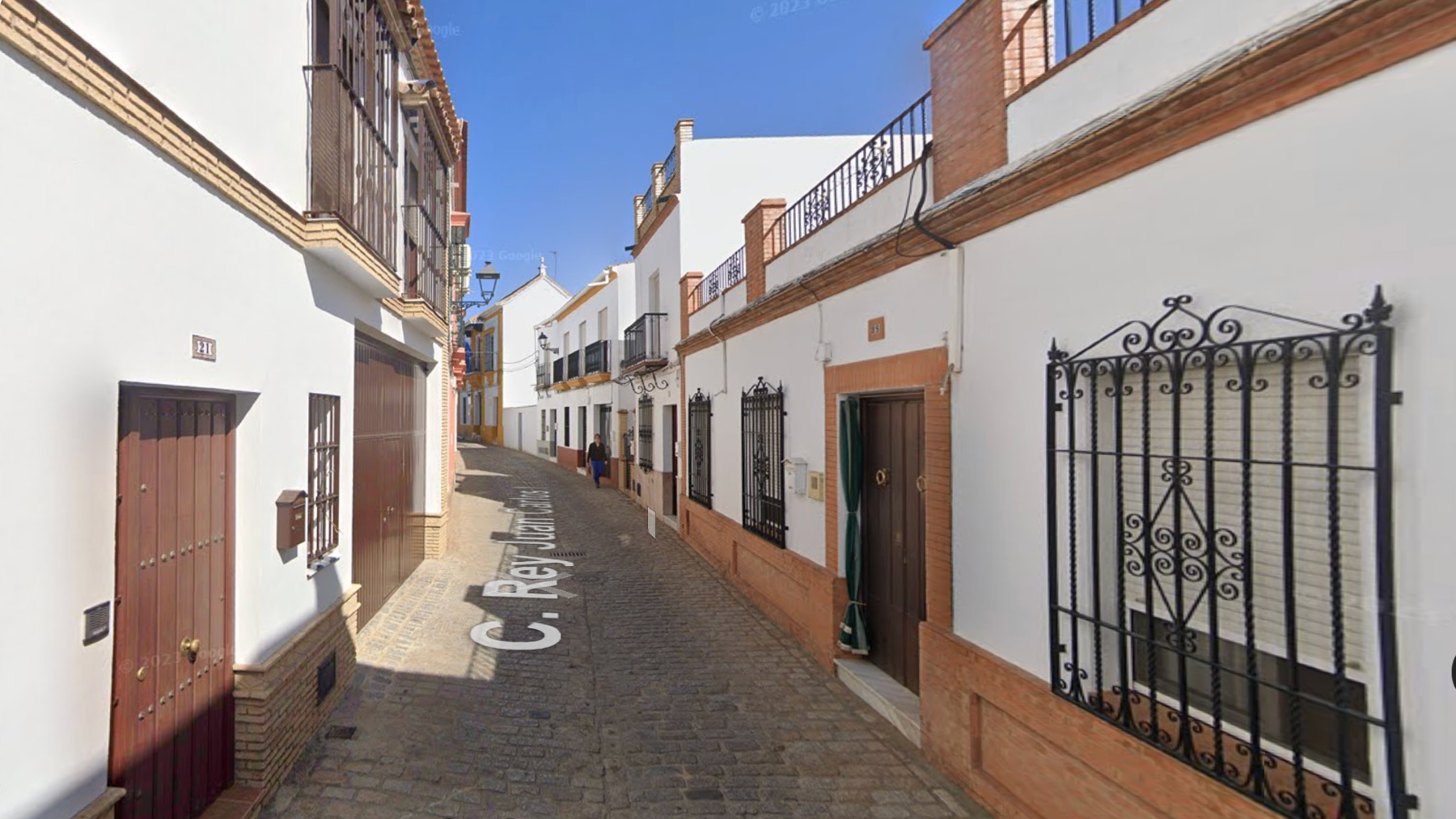 Calle Rey Juan Carlos I de Villanueva del Ariscal (Sevilla), lugar de los hechos.