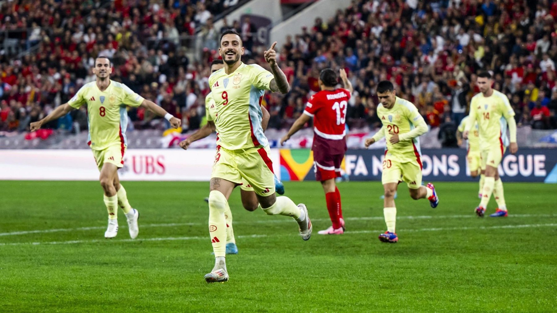 Joselu celebra su gol ante Suiza. (EFE)