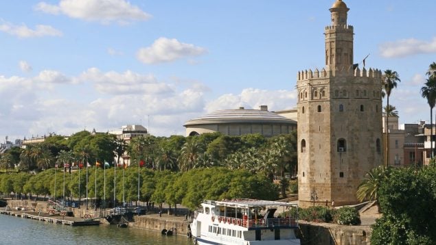 La mejor calle para irse de tapas en Sevilla.