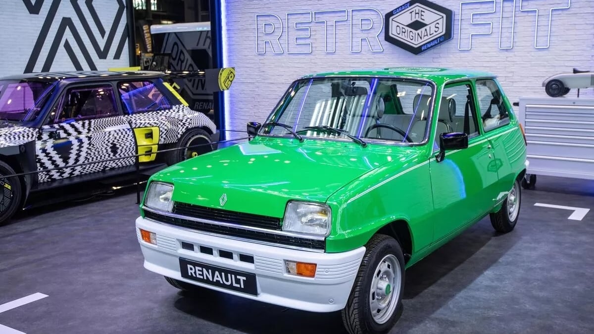 Un «clásico» Renault 5 reconvertido en coche eléctrico (Foto: Renault)