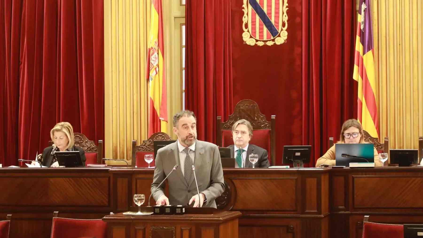 El conseller de Vivienda, Territorio y Movilidad del Govern, José Luis Mateo.