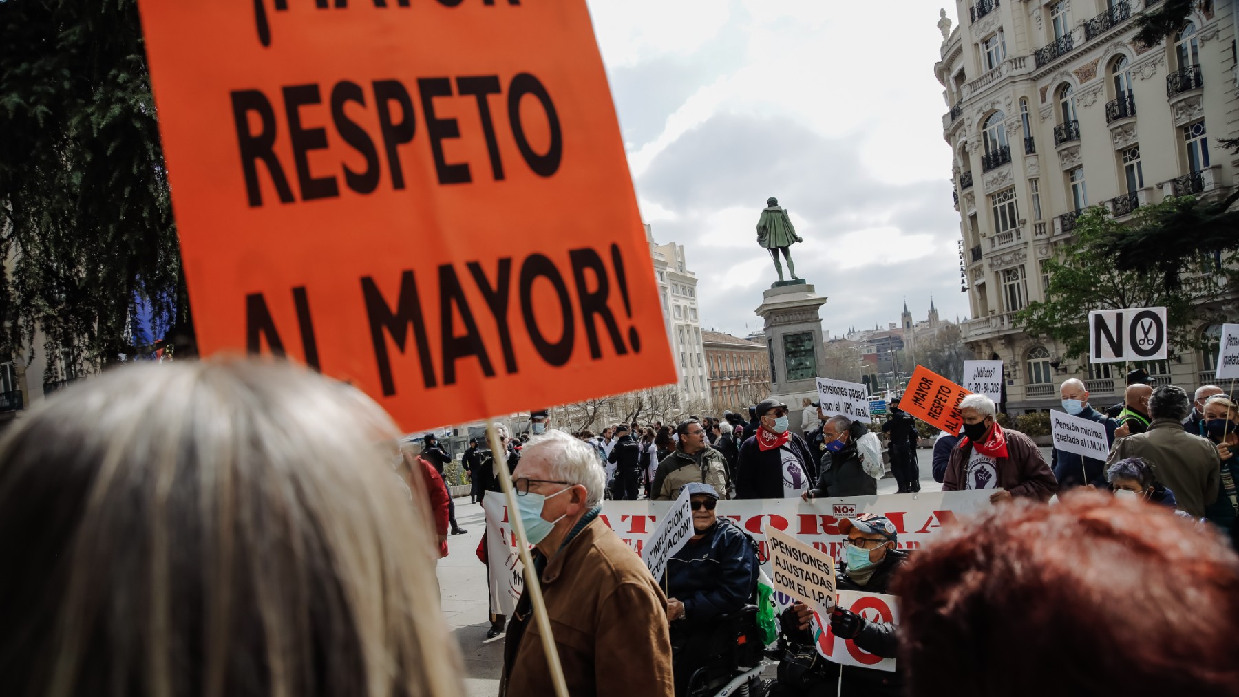 Un grupo de pensionistas se manifiesta en Madrid. (EP)