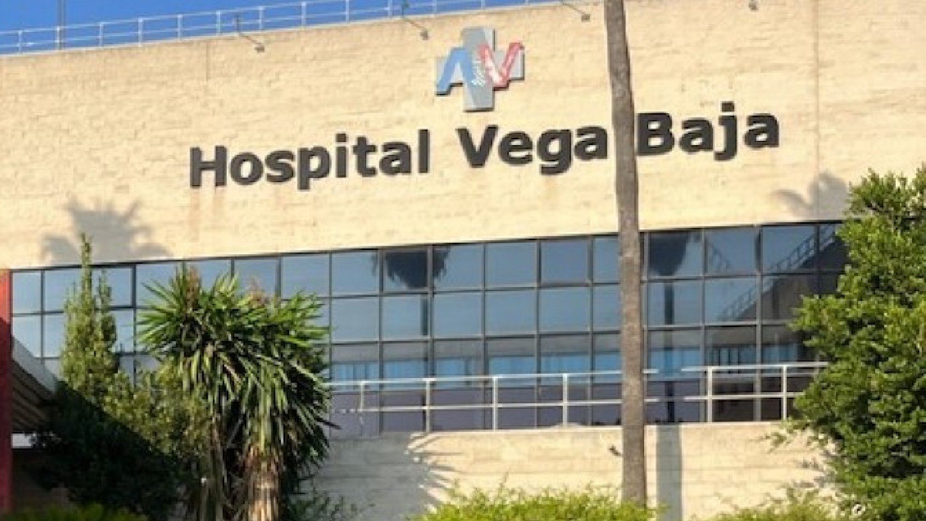 Fachada del Hospital de la Vega Baja, donde se produjo la agresión.