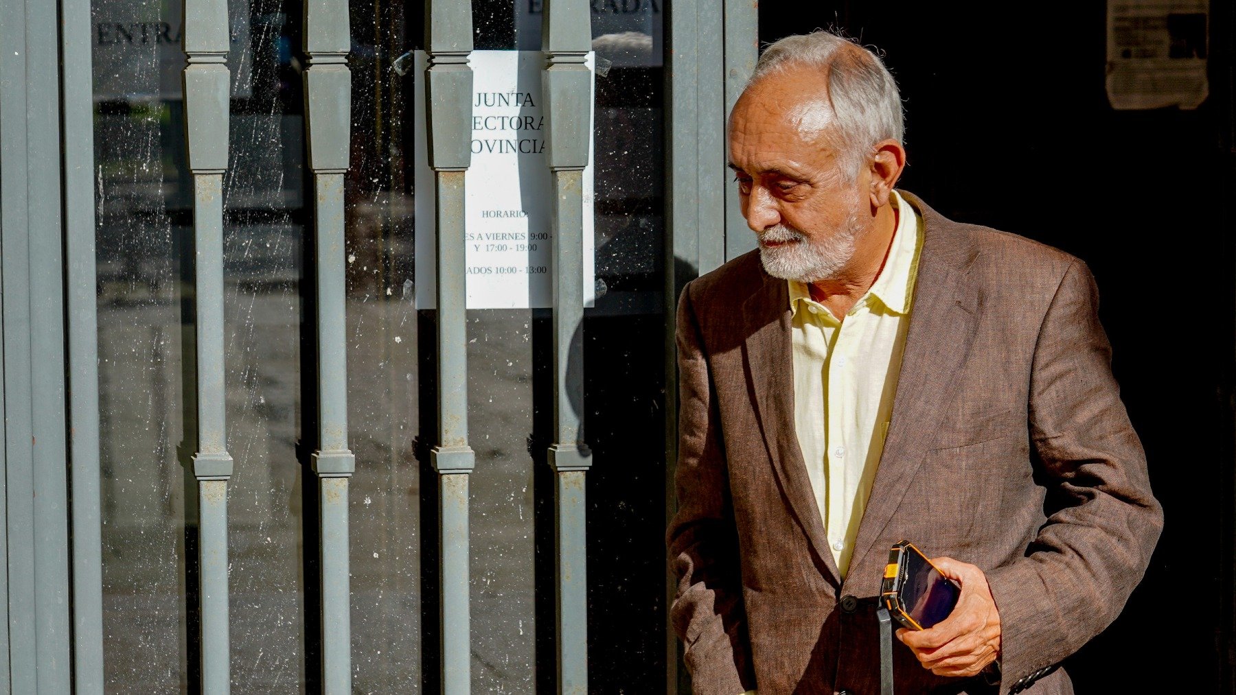 Fernando Villén, a la salida de la Audiencia de Sevilla. (Foto: EP)