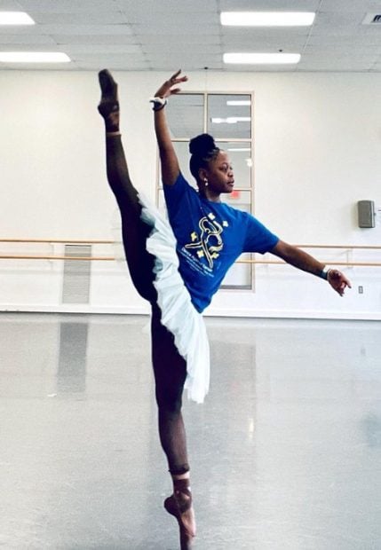 Michaela DePrince bailando. (Instagram)