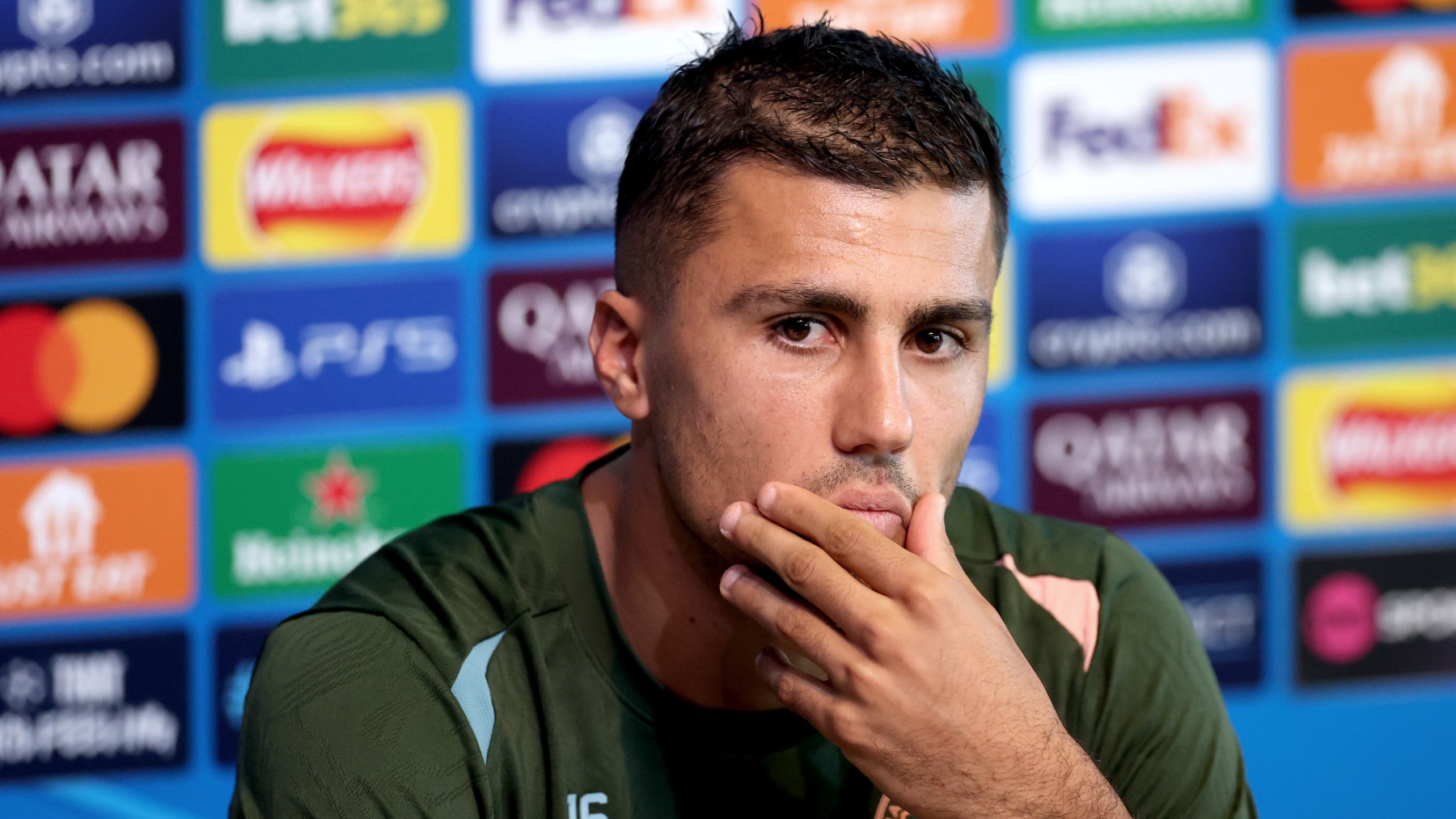 Rodri en rueda de prensa con el City. (Getty)