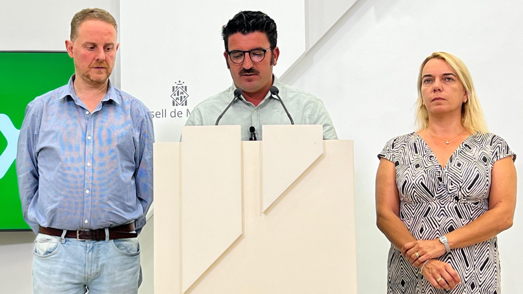 David Gil, Toni GIli y Mari Paz Pérez, consellers de Vox en el Consell de Mallorca.