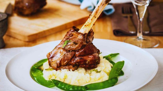 Restaurante en un pueblo medieval