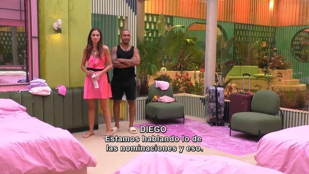 Maica y Adrián sospechan de Nerea y Luis en Gran Hermano. (Mediaset)