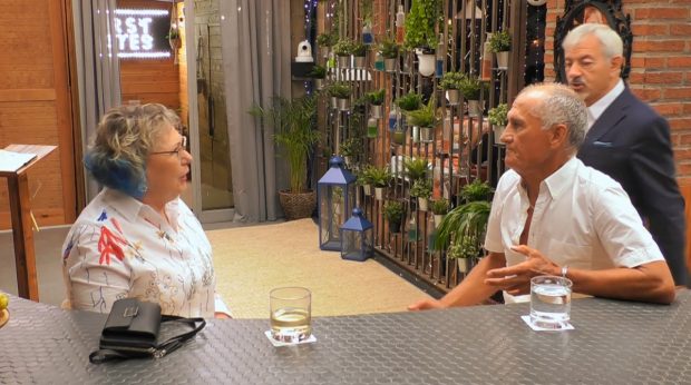 María y Manuel se conocen en 'First Dates'. (Mediaset)