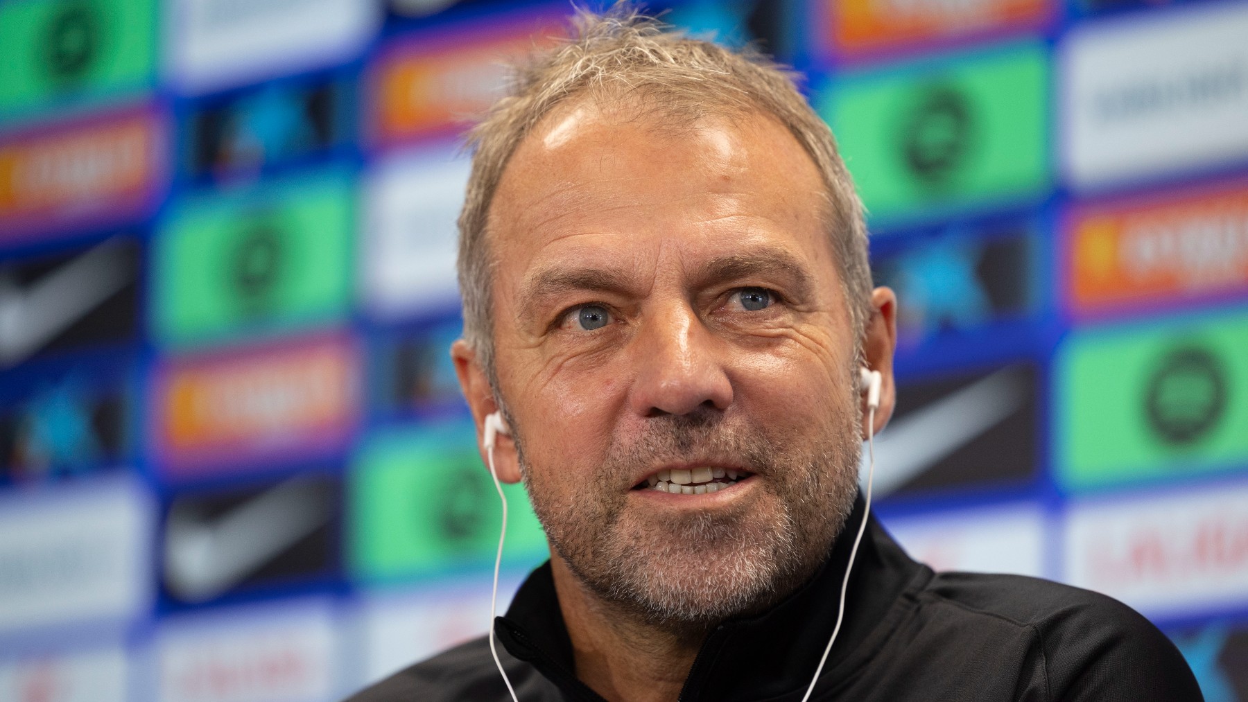 Hansi Flick, durante una rueda de prensa con el Barcelona en Liga. (EFE)