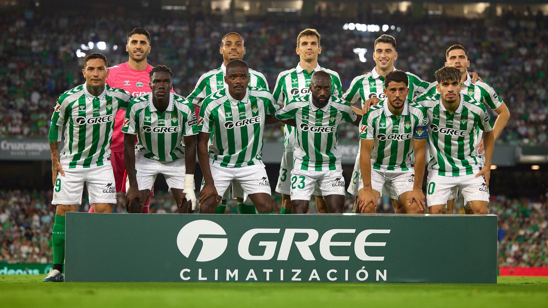 Once del Betis en un partido de Liga. (Getty)