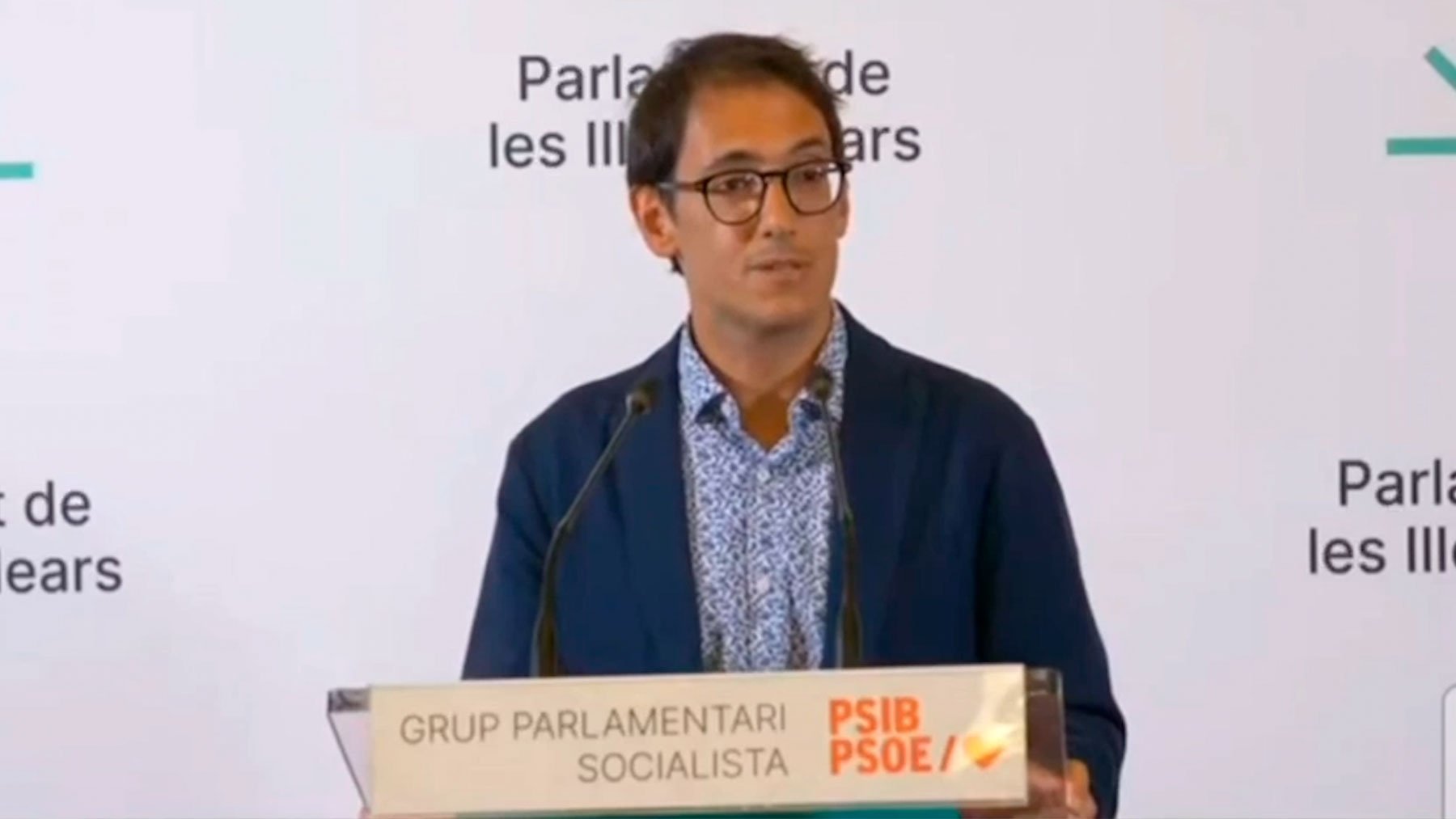 Iago Negueruela, portavoz del PSOE en el Parlament balear.