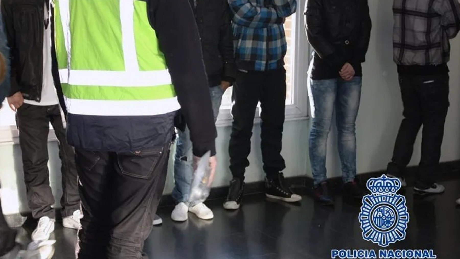 Motín de bandas latinas en un centro de menores de Zaragoza con 14 heridos, nueve de ellos policías