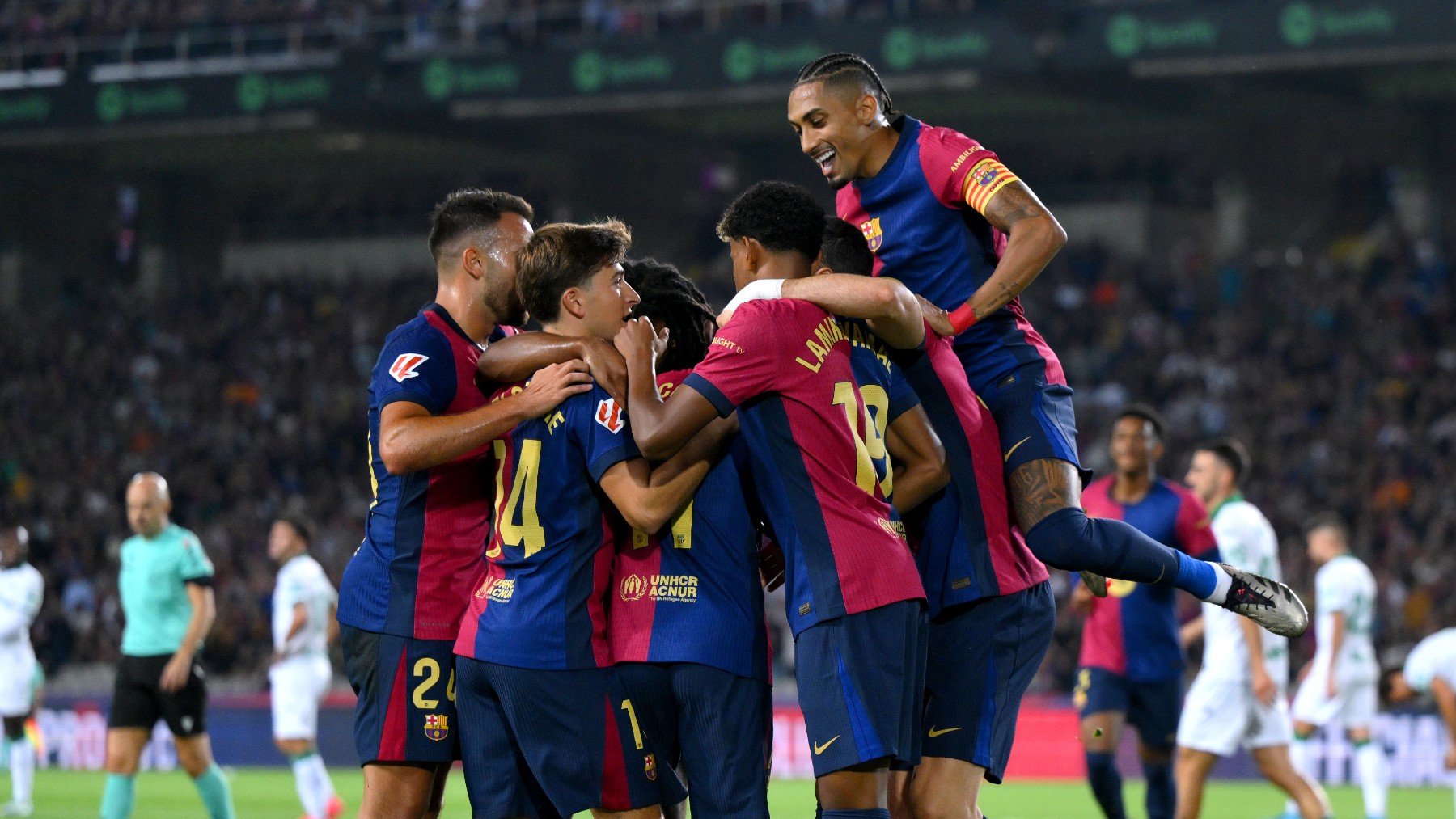 Los jugadores del Barcelona celebran un gol contra el Getafe. (Getty)