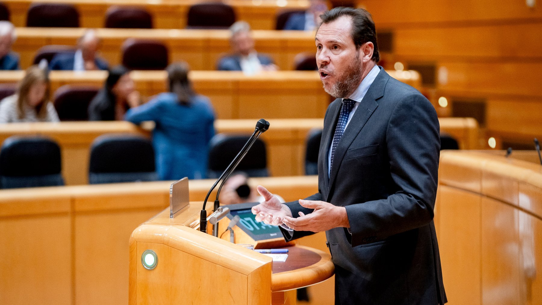 Óscar Puente en una intervención del Senado. (Foto: EP)