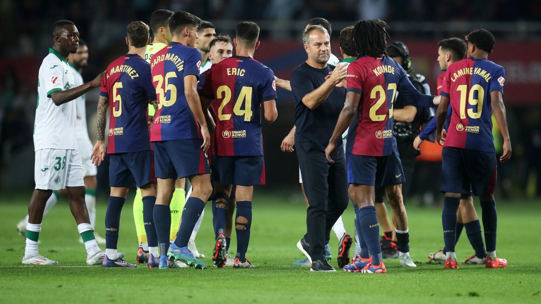 Los jugadores del Barcelona celebran el triunfo contra el Getafe. (Getty)