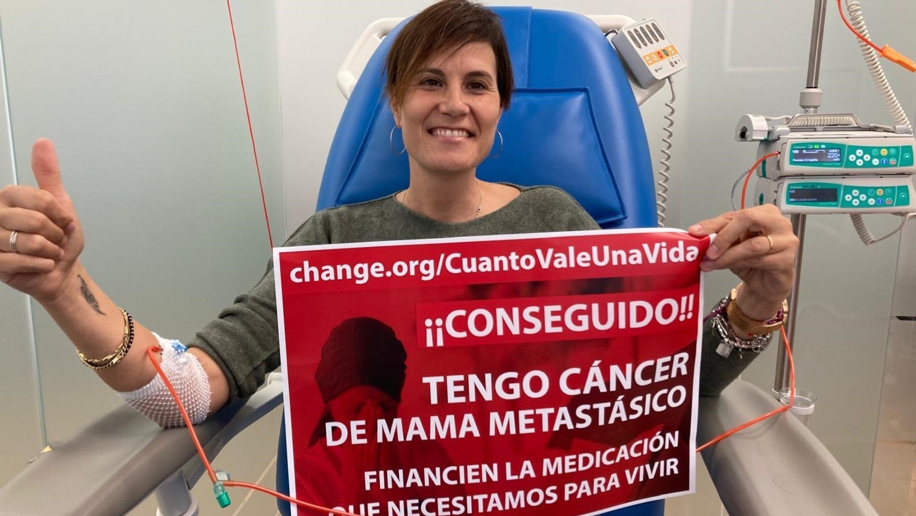 Una paciente recibiendo un tratamiento para cáncer de mama metastásico.