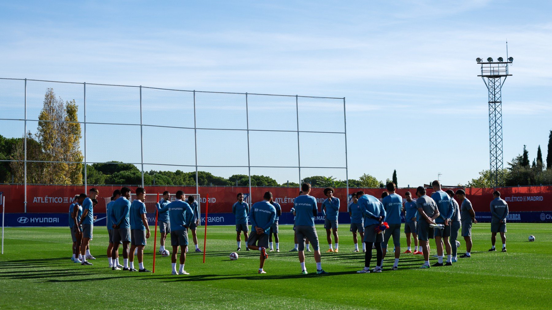 Los jugadores, hoy en el entrenamiento.