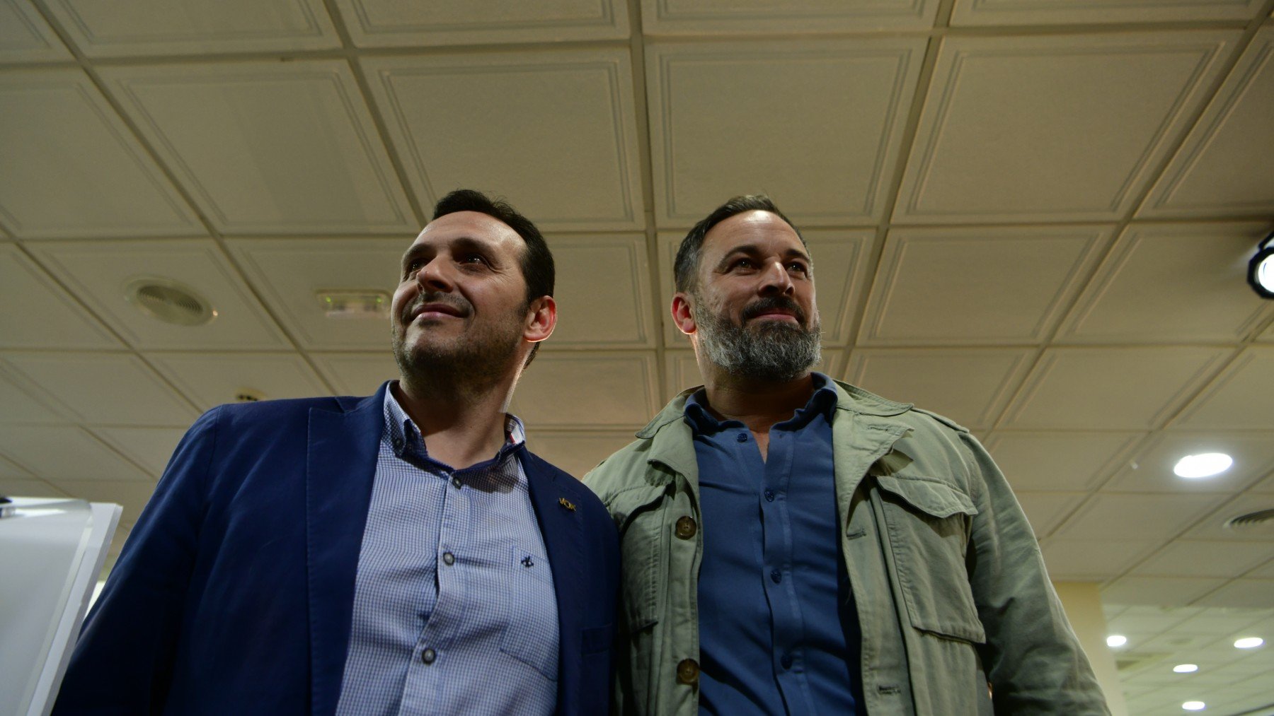 Juan Sergio Redondo y Santiago Abascal.