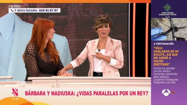 Sonsoles Ónega cuenta ante los espectadores de la posible relación de Nadiuska y el rey emérico (Atresmedia).