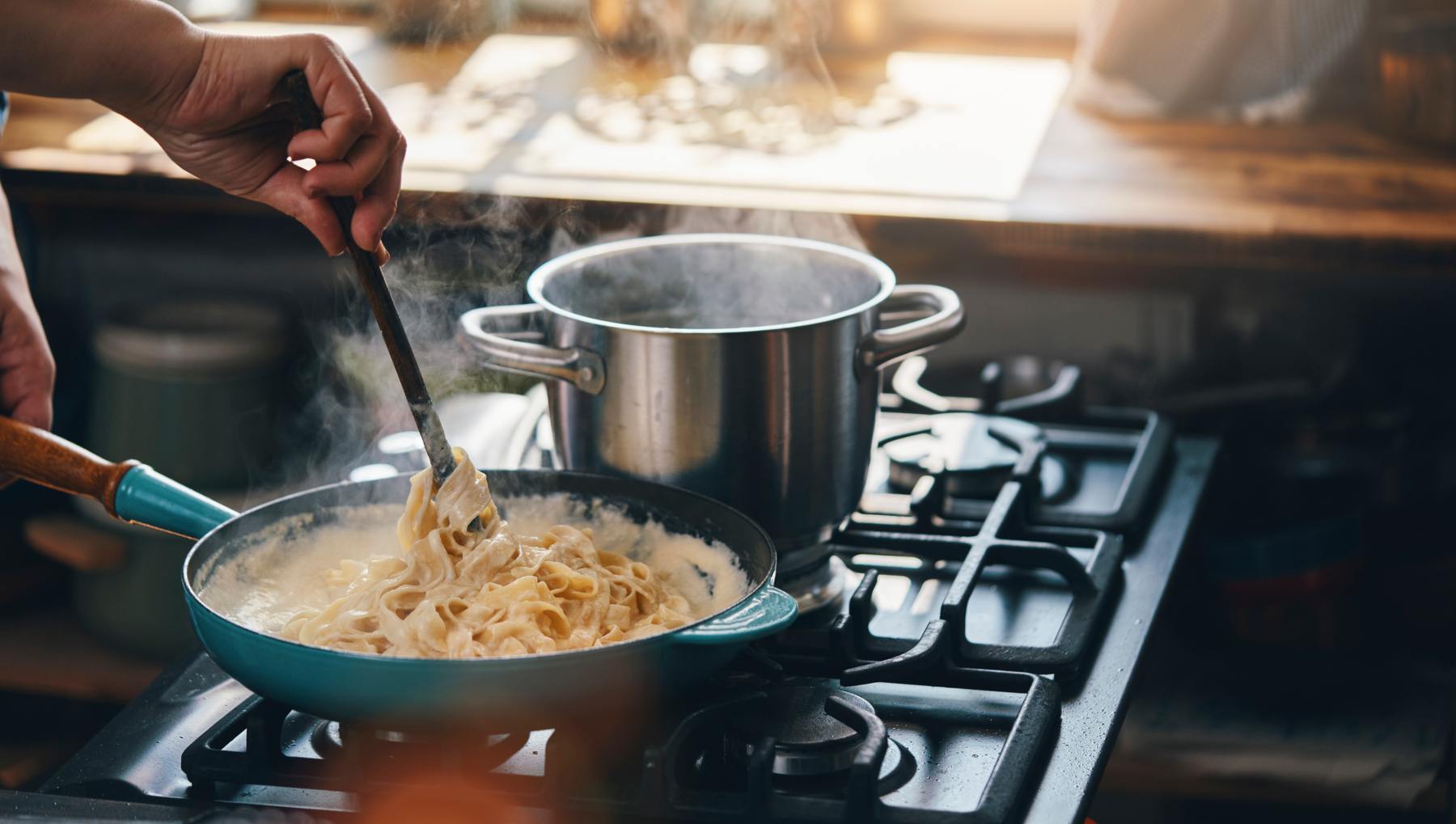 Receta pasta Alfredo.