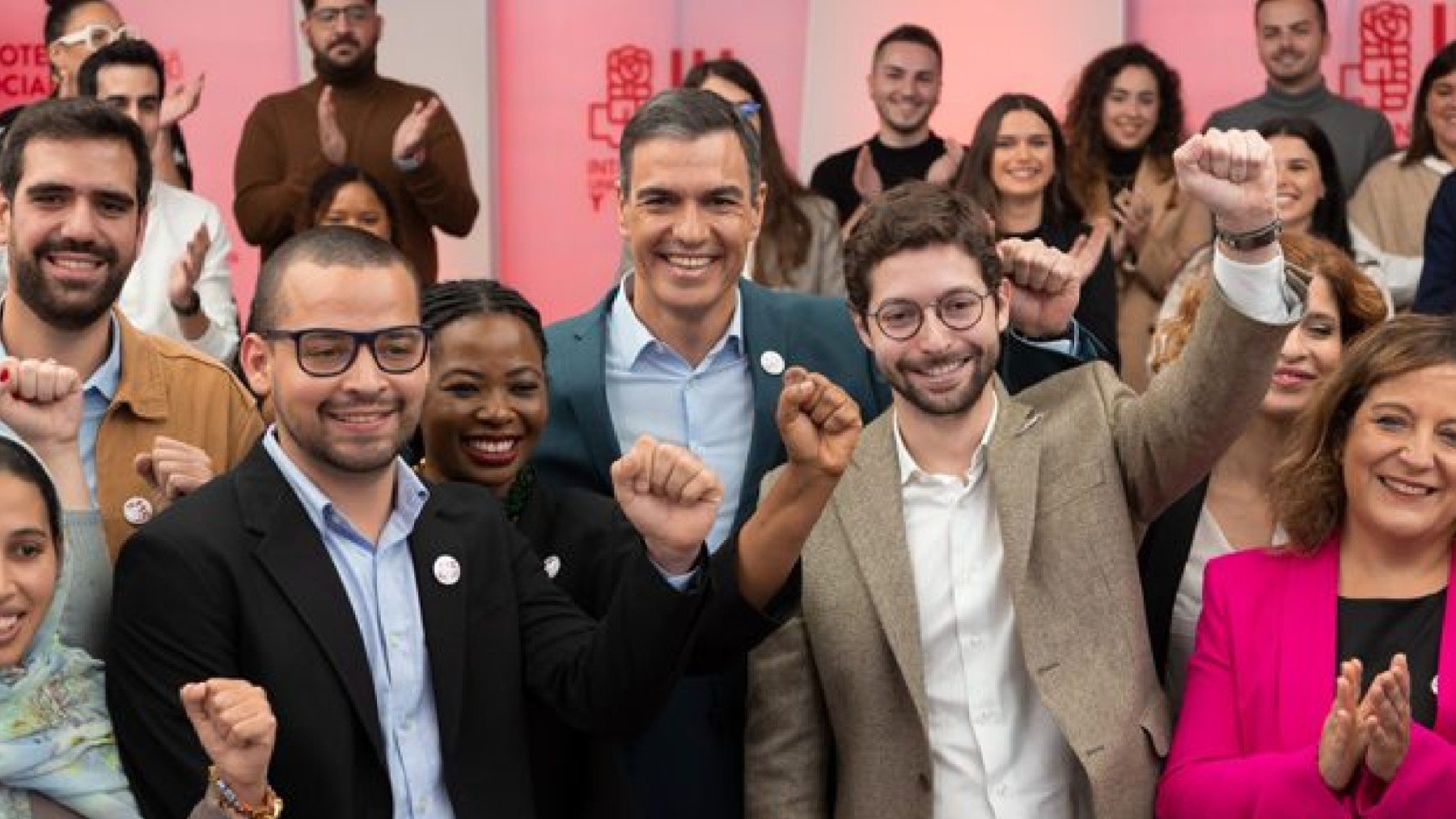 Pedro Sánchez en un encuentro con jóvenes.