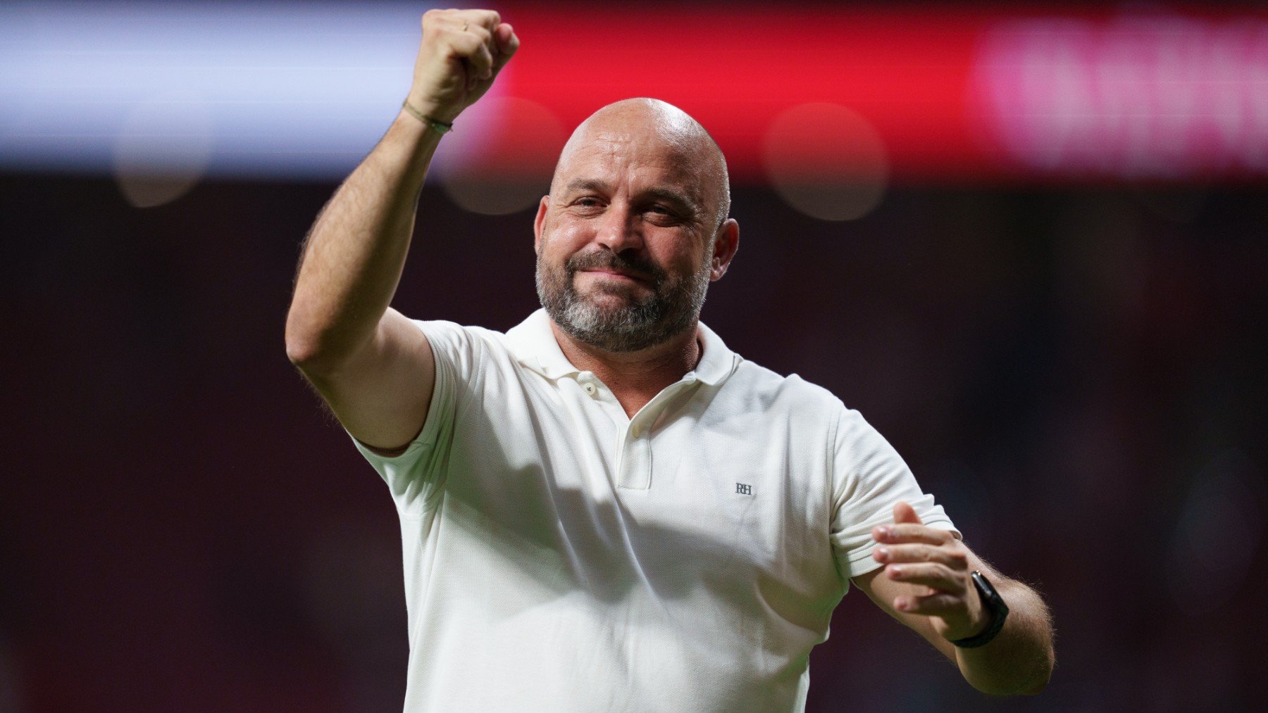 Manolo González, entrenador del Espanyol, celebra el empate ante el Atlético en el Metropolitano. (EP)