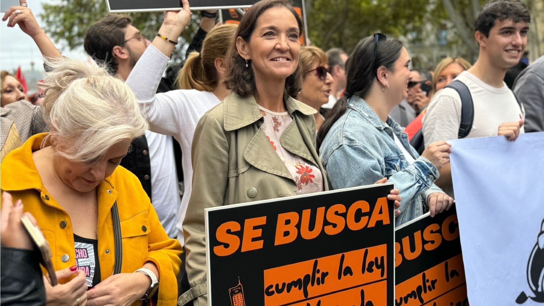 Reyes Maroto en la manifestación por la vivienda en Madrid.