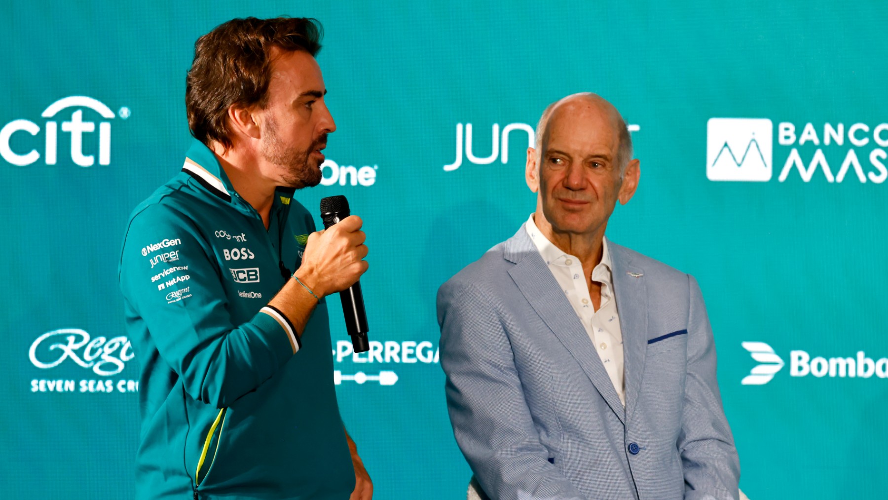 Fernando Alonso y Adrian Newey