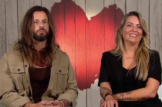 Kai y Elisabet en la decisión final de 'First Dates'. (Mediaset)