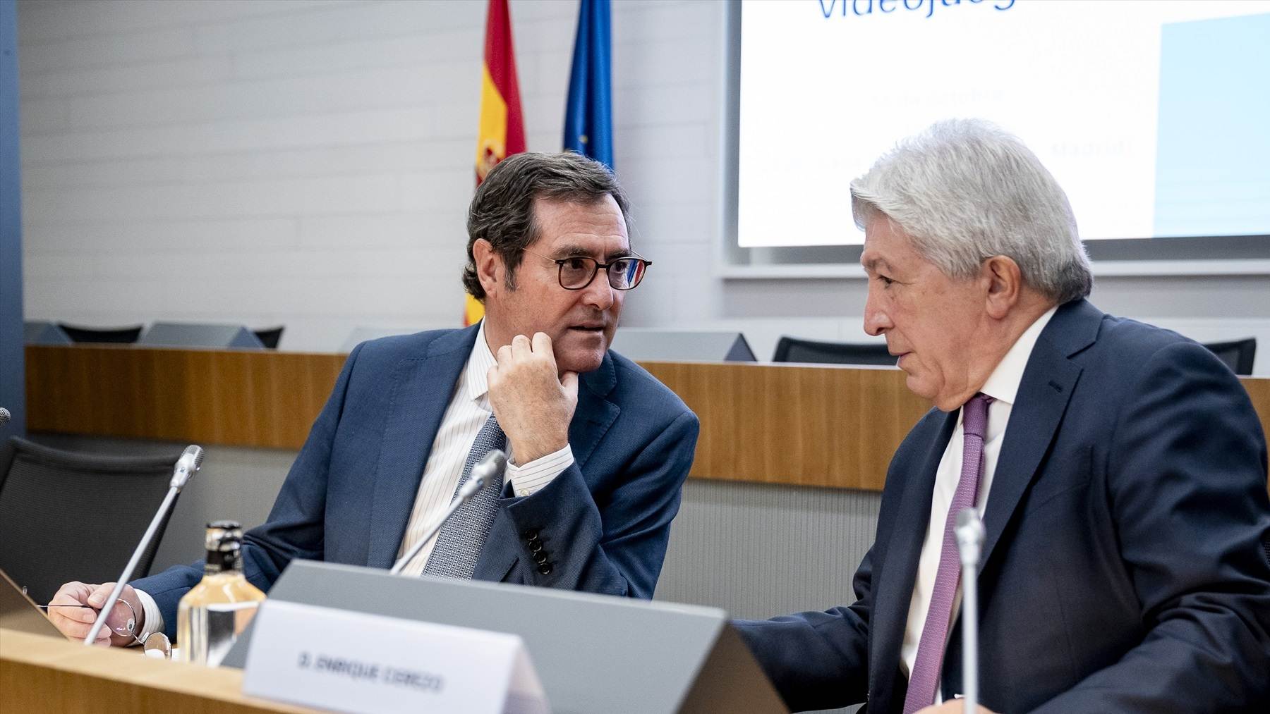 Antonio Garamendi, presidente de Ceoe y Enrique Cerezo, presidente de cultura y deporte en Ceoe