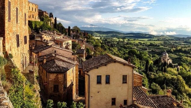 Los pasos a seguir para emigrar a la Toscana desde España.