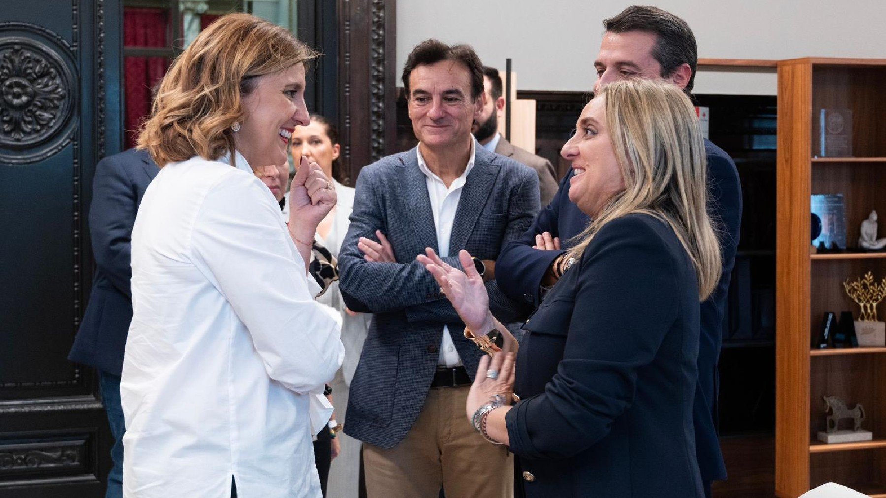 María José Catalá con los primeros ediles de Jaén, Córdoba y Granada, este miércoles, en Valencia.