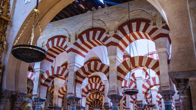 Esta ciudad española tiene una réplica de la Mezquita de Córdoba y es impresionante