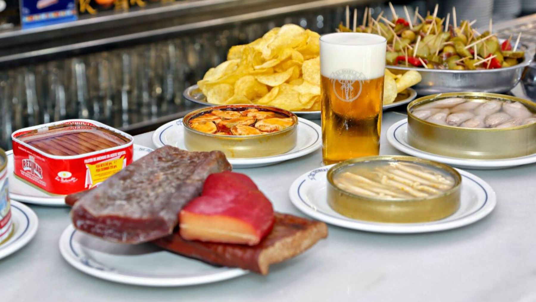 Tapas y cerveza de El Doble.