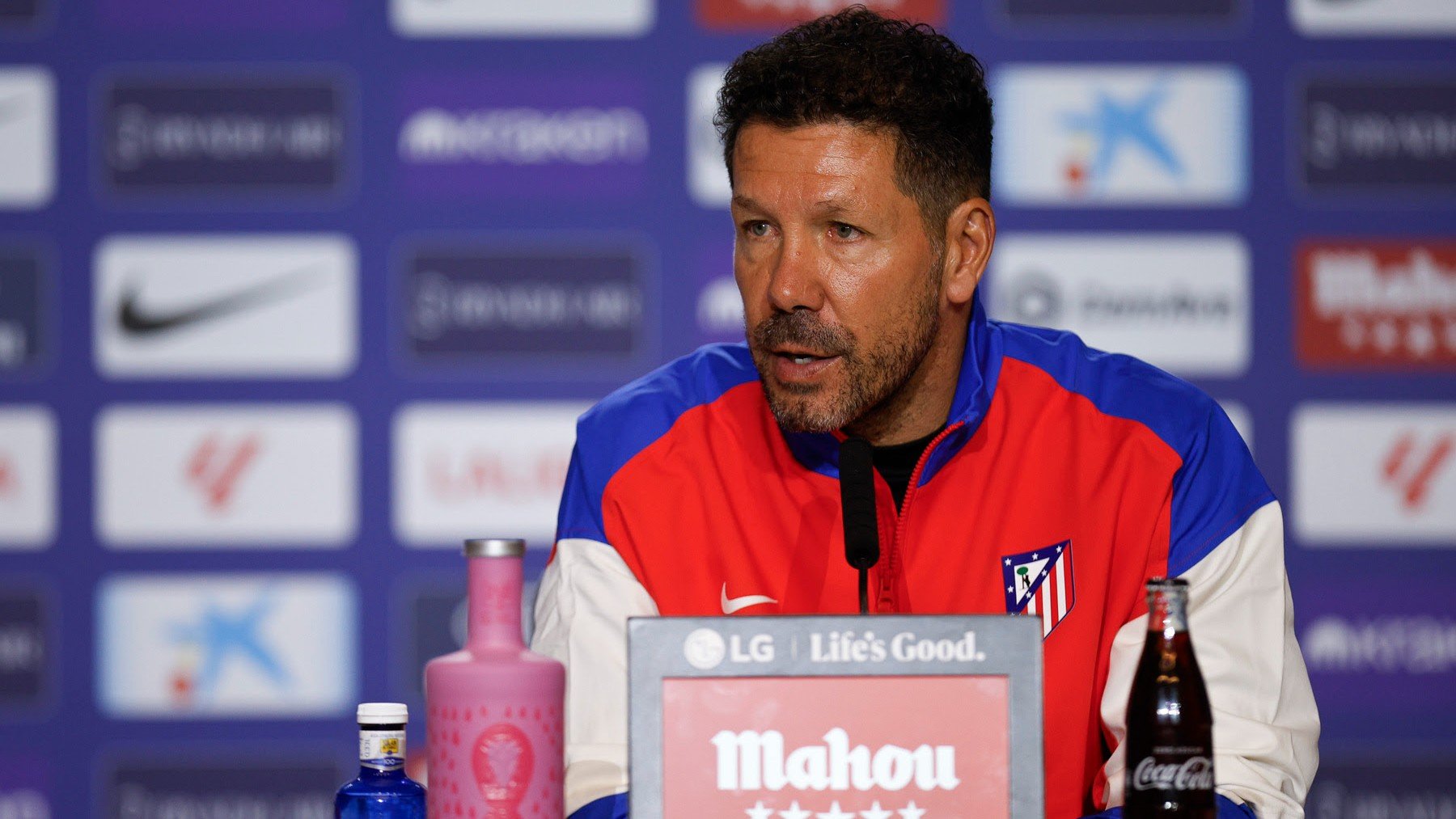 Simeone, en la rueda de prensa.