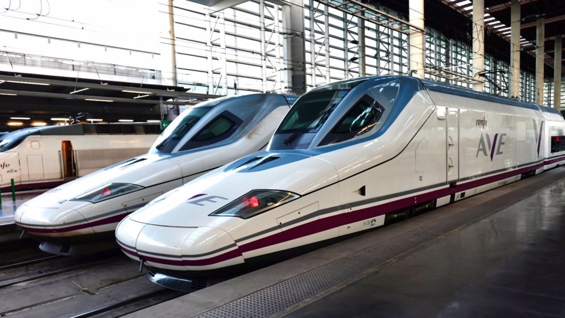 La crisis del AVE y Cercanías llevan al tren a su mayor caída en veinte años, con 33 millones de viajeros menos hasta agosto