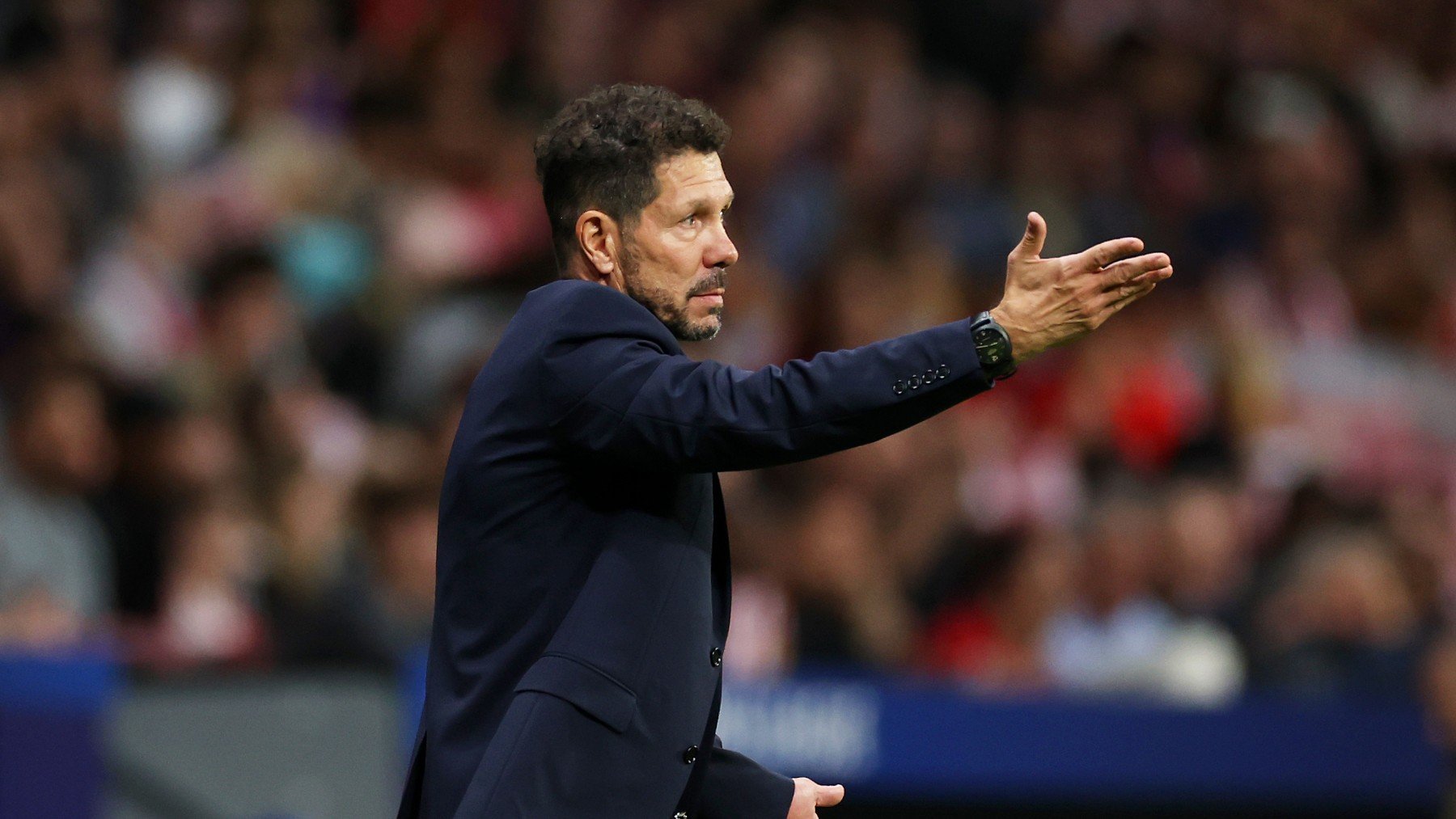 Simeone, durante el partido entre el Atletico de Madrid y el Lille. (Getty)