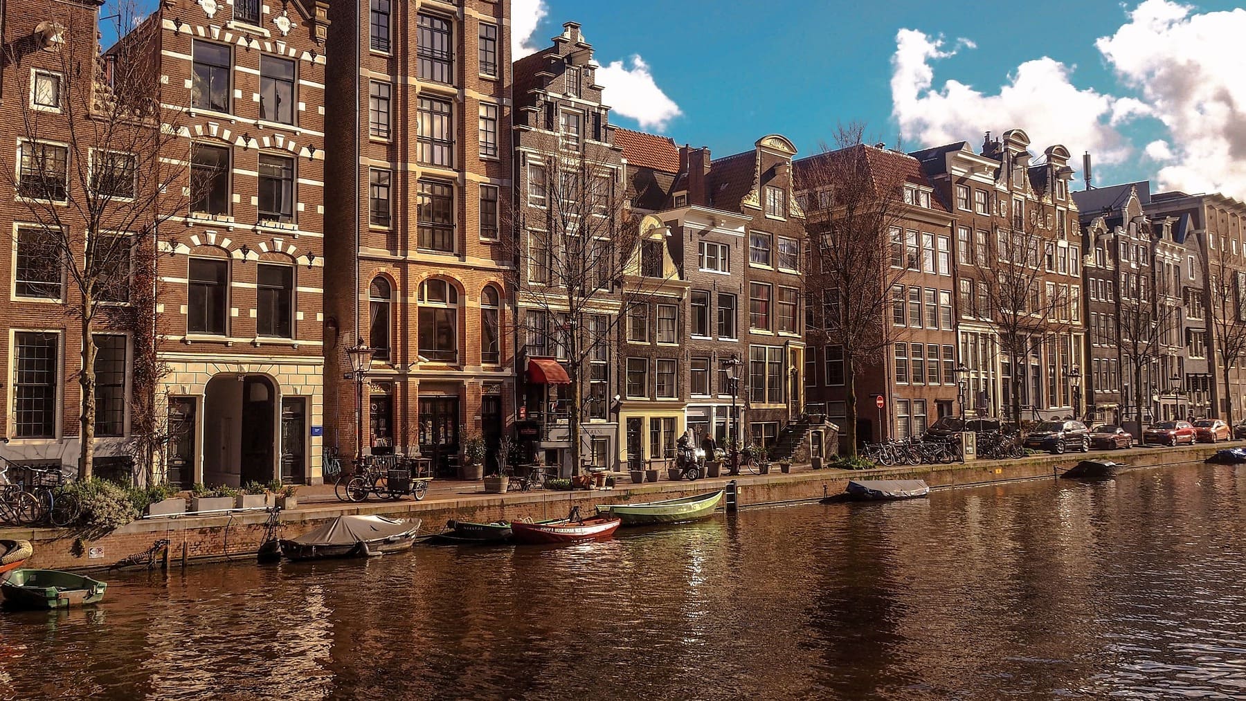 Canales de Ámsterdam.