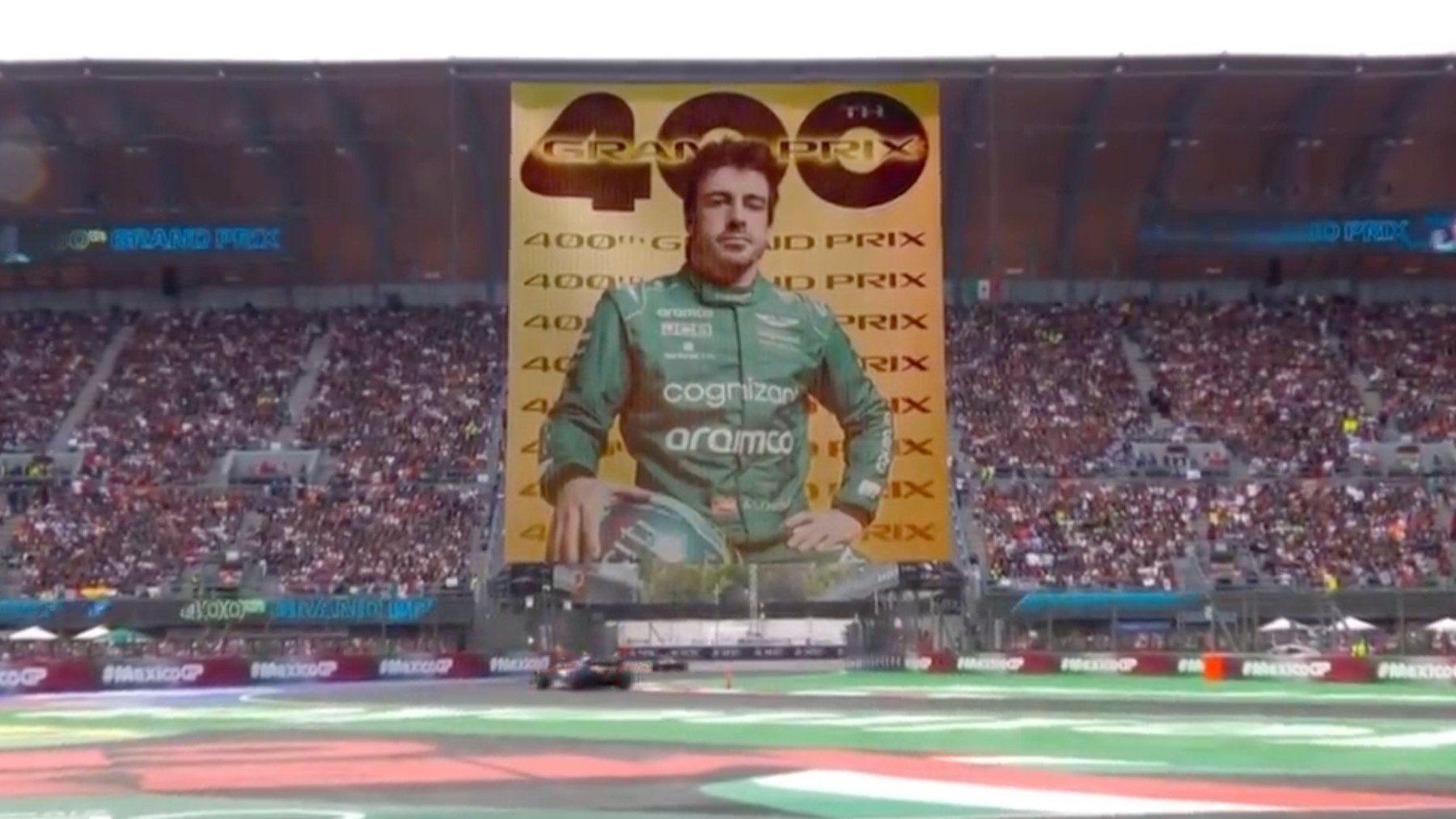 El tifo de la Fórmula 1 a Fernando Alonso. (DAZN)