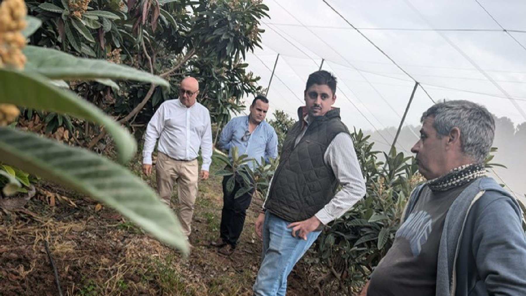 El portavoz de Agricultura de Vox en las Cortes Valencianas José Muñoz, con chaleco marrón.