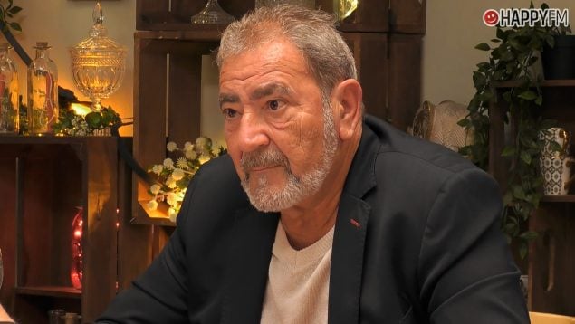 Un soltero de ‘First Dates’ engaña a su cita en plena cena: «Algo oculta»