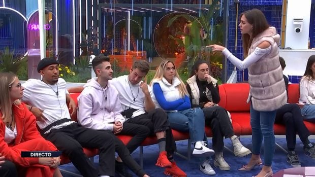 Maica exige unas disculpas a Adrián por su comentario machista en Gran Hermano. (Mediaset)