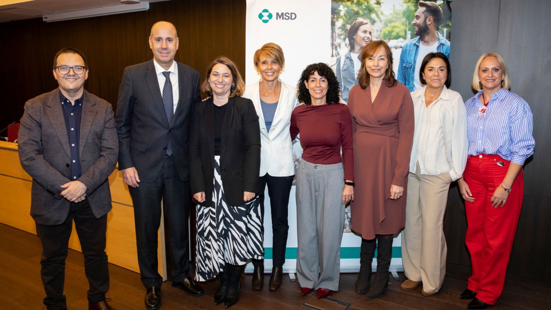 Foto de ponentes de la jornada sobre el cáncer de mama.